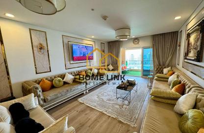 Apartment - 1 - 2 for rent in Viva West - Viva Bahriyah - The Pearl Island - Doha Apartment - 1 - 2 for rent in Viva West - Viva Bahriyah - The Pearl Island - Doha