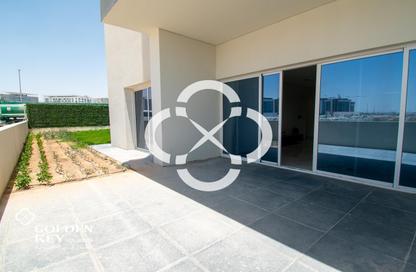 Apartment - 2 Bedrooms - 3 Bathrooms for rent in Boulevard View - Yasmeen City - Lusail