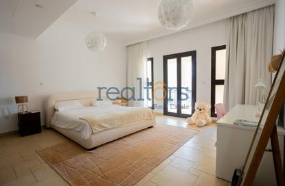Duplex - 5 Bedrooms - 6 Bathrooms for sale in Nobili - Qanat Quartier - The Pearl Island - Doha