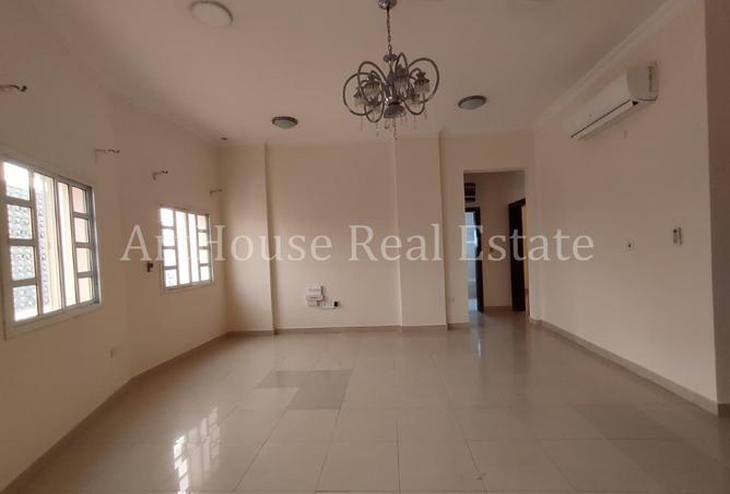 54444080 - Property Image 3