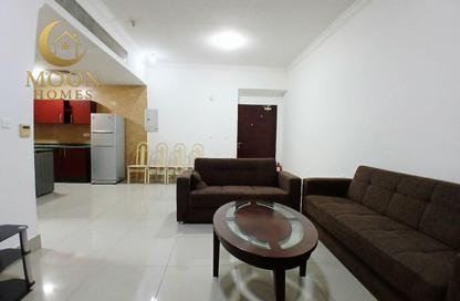 Apartment - 1 Bedroom - 1 Bathroom for rent in Umm Ghuwailina 4 - Umm Ghuwailina - Doha