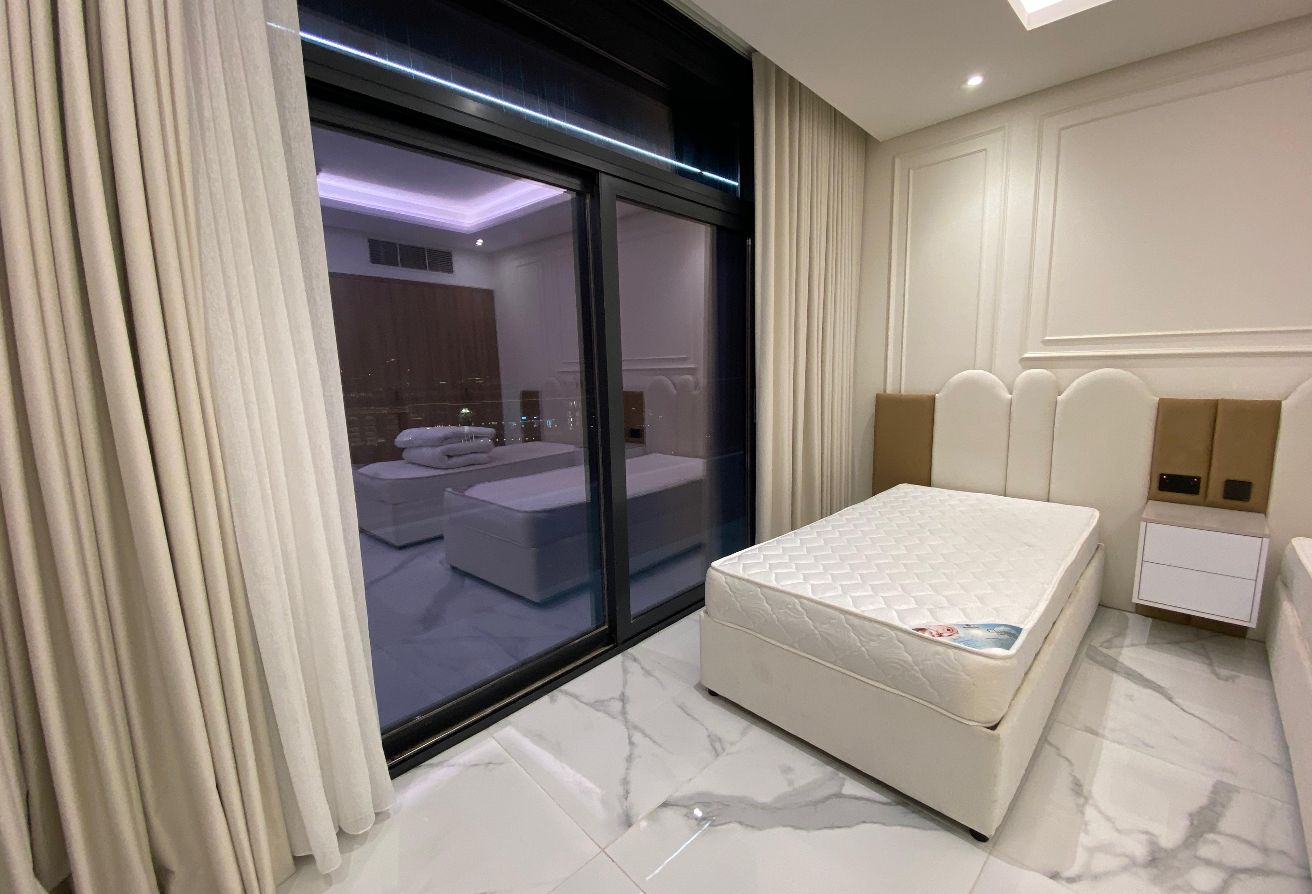Fully Furnished | 175 SQM | Lusail Skyline & Tower thumbnail 6