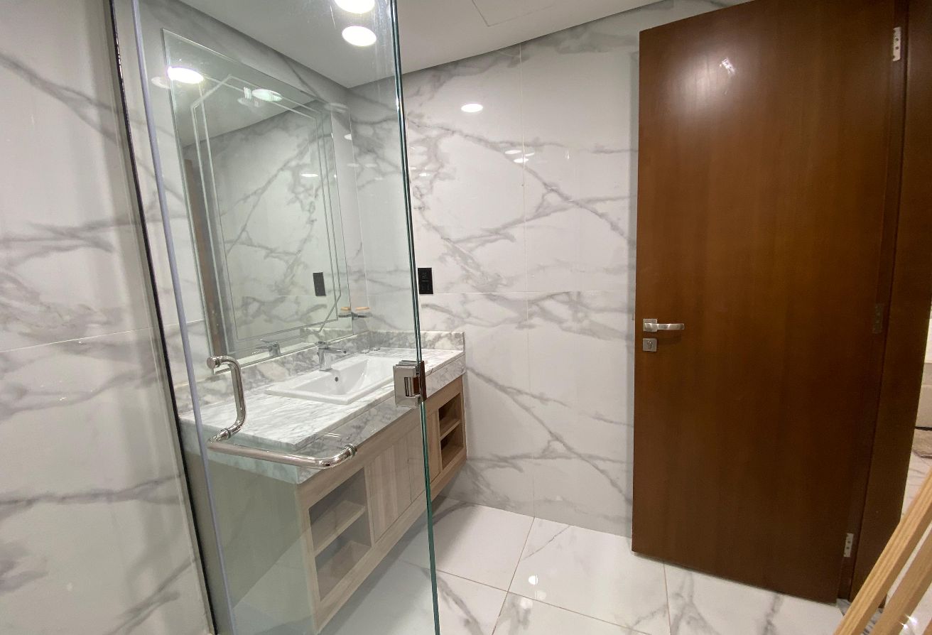 Fully Furnished | 175 SQM | Lusail Skyline & Tower thumbnail 23