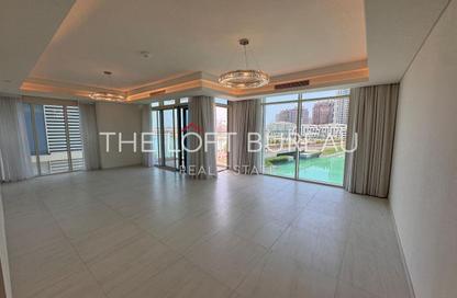 Apartment - 3 Bedrooms - 4 Bathrooms for rent in Crystal Residence - Gewan Island - The Pearl Island - Doha Apartment - 3 Bedrooms - 4 Bathrooms for rent in Crystal Residence - Gewan Island - The Pearl Island - Doha