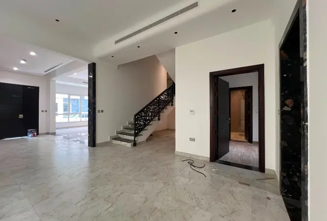 62128260 - Property Image 3
