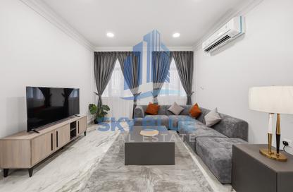 Apartment - 2 Bedrooms - 2 Bathrooms for rent in Souk Merqab - Al Nasr - Doha