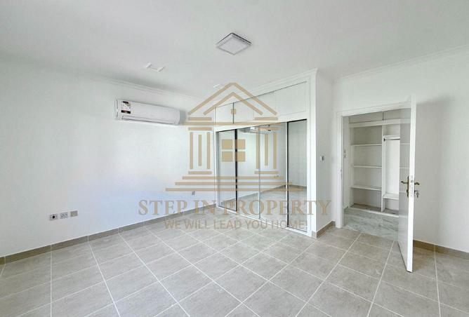 1016992 - Property Image 2