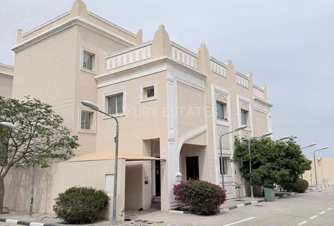 60223421 - Property Main Image