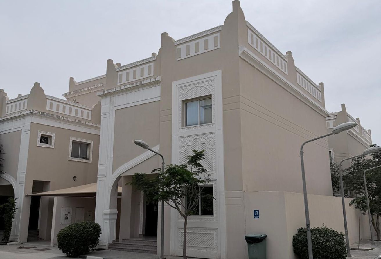 6-BR Compound Villa Umm Salal Ali thumbnail 4