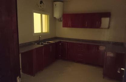 Apartment - 2 Bedrooms - 3 Bathrooms for rent in Al Jazeera Street - Fereej Bin Mahmoud North - Fereej Bin Mahmoud - Doha Apartment - 2 Bedrooms - 3 Bathrooms for rent in Al Jazeera Street - Fereej Bin Mahmoud North - Fereej Bin Mahmoud - Doha