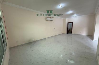 Villa - 4 Bedrooms - 4 Bathrooms for rent in Souk Al gharaffa - Al Gharrafa - Doha