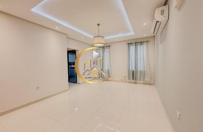 Apartment - 2 Bedrooms - 2 Bathrooms for rent in Al Najda Street - Madinat Khalifa North - Madinat Khalifa - Doha Apartment - 2 Bedrooms - 2 Bathrooms for rent in Al Najda Street - Madinat Khalifa North - Madinat Khalifa - Doha