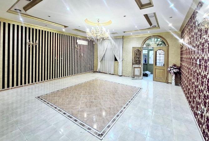 56416800 - Property Image 2