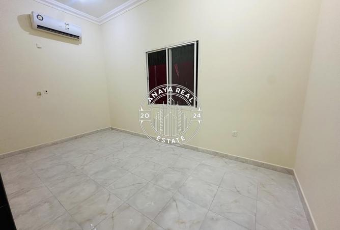 58574615 - Property Image 3