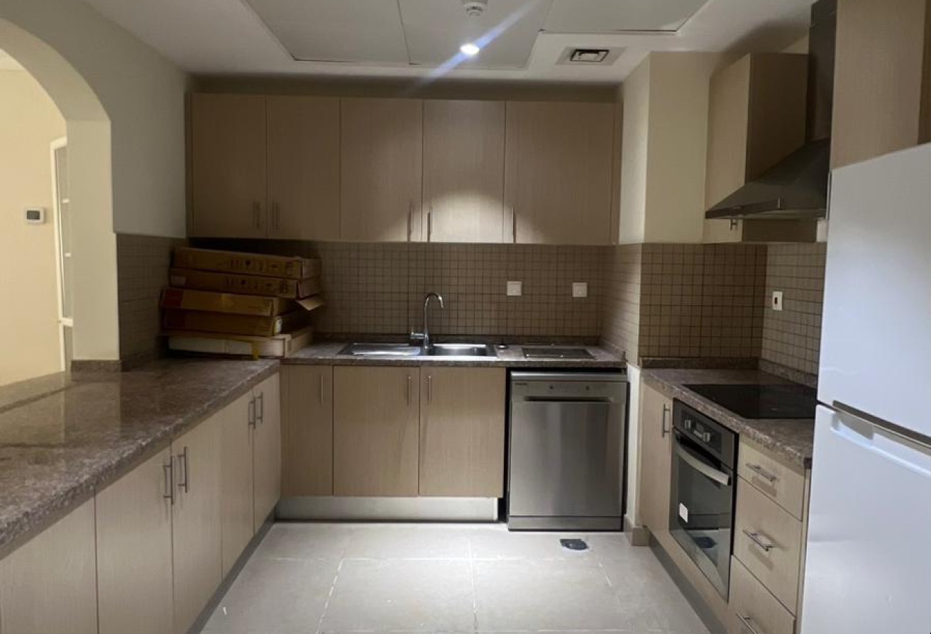 1BHK Fully Furnished | Sea View | Porto arabia thumbnail 7