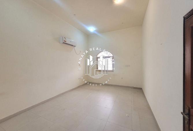 1025235 - Property Image 2