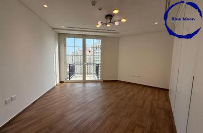 Apartment - 3 Bedrooms - 4 Bathrooms for rent in Floresta Gardens - Floresta Gardens - The Pearl Island - Doha