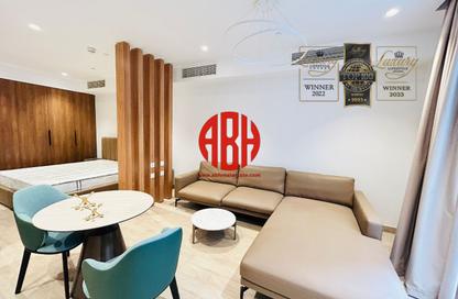 Apartment - Studio - 1 Bathroom for rent in Al Hashmi Building - Al Muntazah Street - Al Muntazah - Doha Apartment - Studio - 1 Bathroom for rent in Al Hashmi Building - Al Muntazah Street - Al Muntazah - Doha