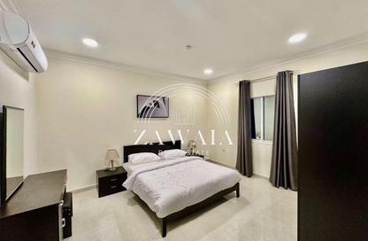Apartment - 6 Bedrooms - 6 Bathrooms for rent in Al Kheesa - Al Kheesa - Umm Salal Mohammed