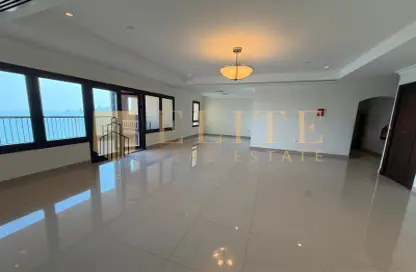 Apartment - 2 Bedrooms - 3 Bathrooms for rent in Porto Arabia Townhouses - Porto Arabia - The Pearl Island - Doha