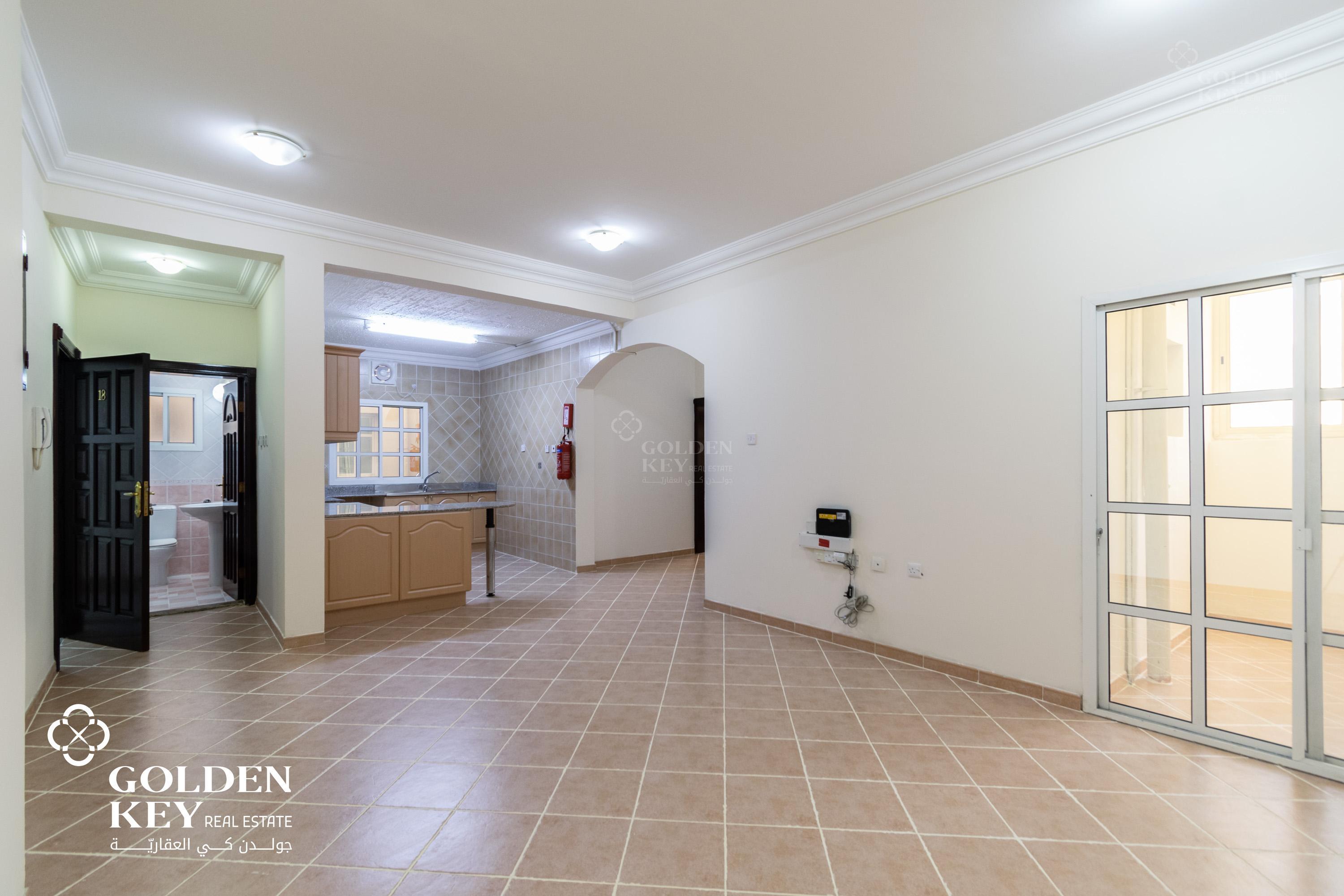 Spacious Layout | UF - 2 Bedroom in Old Airport