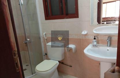 Apartment - 2 Bedrooms - 2 Bathrooms for rent in Fereej Bin Mahmoud - Doha Apartment - 2 Bedrooms - 2 Bathrooms for rent in Fereej Bin Mahmoud - Doha