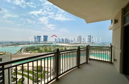 Apartment - 2 Bedrooms - 3 Bathrooms for rent in Abraj Bay - Abraj Quartiers - The Pearl Island - Doha