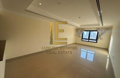 Apartment - Studio - 1 Bathroom for rent in West Porto Drive - Porto Arabia - The Pearl Island - Doha Apartment - Studio - 1 Bathroom for rent in West Porto Drive - Porto Arabia - The Pearl Island - Doha