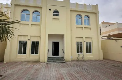Villa - 6 Bedrooms - 7 Bathrooms for rent in Street 870 - Al Duhail South - Al Duhail - Doha