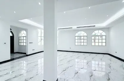 فيلا - 5 غرف نوم - 6 حمامات للايجار في فلل واست باي لاغون - وست باي لاجون - بحيرة وست لاجون - الدوحة