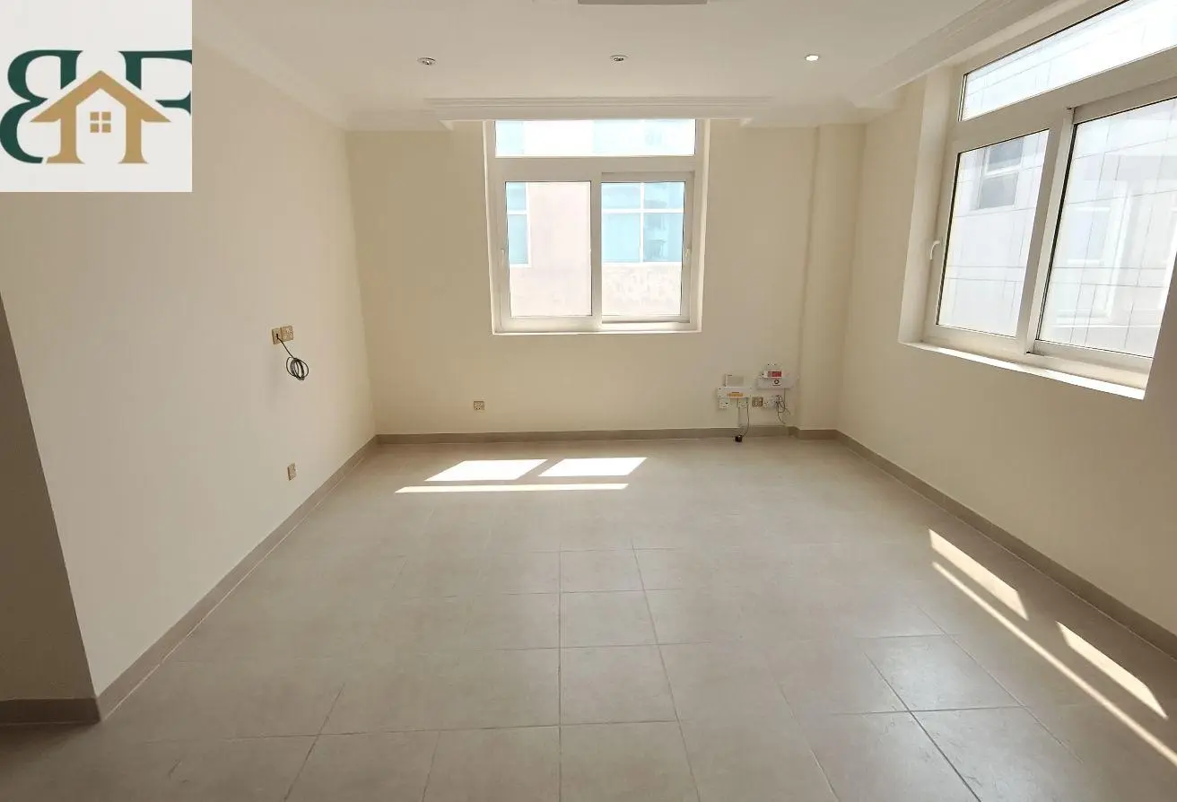 63529924 - Property Main Image