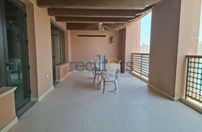Apartment - 2 Bedrooms - 3 Bathrooms for rent in Tower 7 (Ferrari Tower) - Porto Arabia - The Pearl Island - Doha