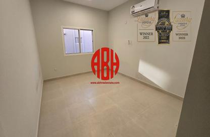 Apartment - 1 Bedroom - 1 Bathroom for rent in Salaja Street - Doha Al Jadeed - Doha Apartment - 1 Bedroom - 1 Bathroom for rent in Salaja Street - Doha Al Jadeed - Doha