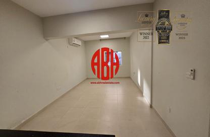 Apartment - 1 Bedroom - 1 Bathroom for rent in Salaja Street - Doha Al Jadeed - Doha Apartment - 1 Bedroom - 1 Bathroom for rent in Salaja Street - Doha Al Jadeed - Doha