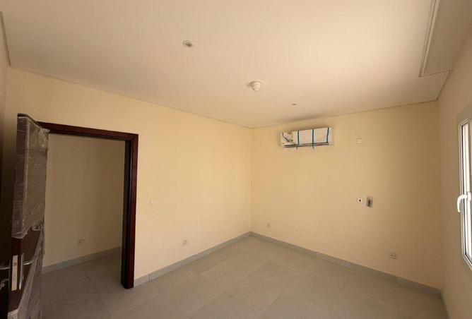 51237184 - صورة العقار 2