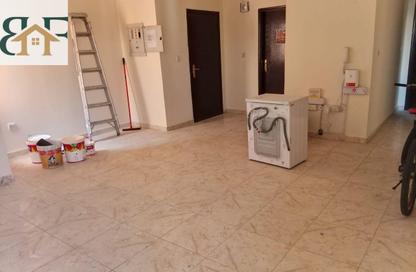 Apartment - 2 Bedrooms - 2 Bathrooms for rent in Muntazah 7 - Al Muntazah - Doha