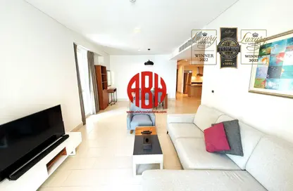 Apartment - 2 Bedrooms - 2 Bathrooms for rent in Viva West - Viva Bahriyah - The Pearl Island - Doha