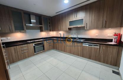 Apartment - 2 Bedrooms - 3 Bathrooms for rent in Viva West - Viva Bahriyah - The Pearl Island - Doha