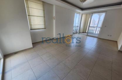 Apartment - 2 Bedrooms - 3 Bathrooms for rent in Viva West - Viva Bahriyah - The Pearl Island - Doha