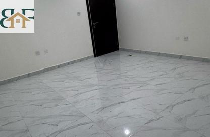 Apartment - 4 Bedrooms - 2 Bathrooms for rent in Old Airport Road - Old Airport Road - Doha Apartment - 4 Bedrooms - 2 Bathrooms for rent in Old Airport Road - Old Airport Road - Doha