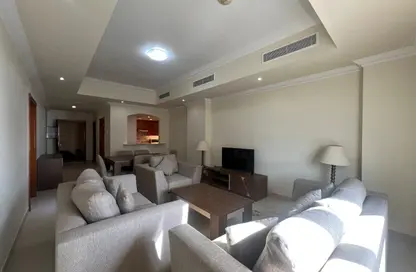 Apartment - 1 Bedroom - 2 Bathrooms for rent in East Porto Drive - Porto Arabia - The Pearl Island - Doha