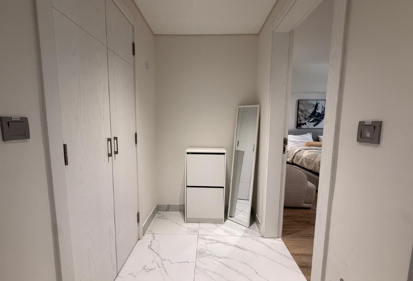 Premium 1BR Apartment | Bills Included thumbnail 10