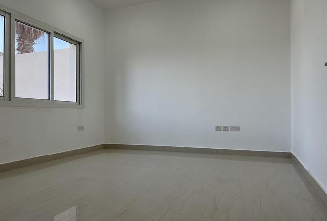 52683997 - صورة العقار 3