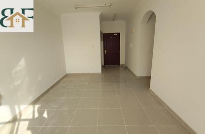Apartment - 3 - 2 for rent in Muntazah 70 - Al Muntazah - Doha