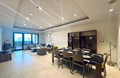Apartment - 2 - 3 for rent in Tower 31 - Porto Arabia - The Pearl Island - Doha