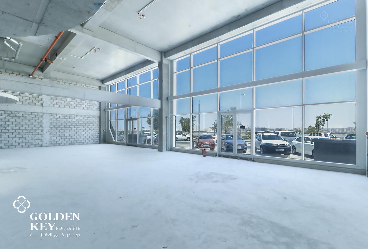 Prime Location Showroom | Large Layout