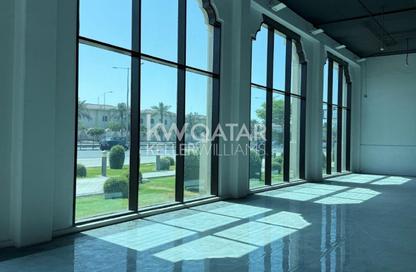 Show Room - Studio - 2 for rent in Muntazah 7 - Al Muntazah - Doha