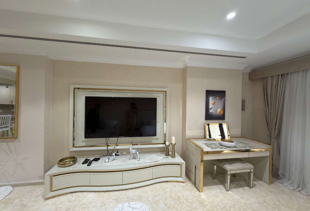 Modern Luxury Studio | Fully Furnished thumbnail 4