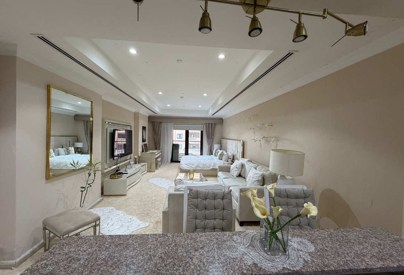 Modern Luxury Studio | Fully Furnished thumbnail 9