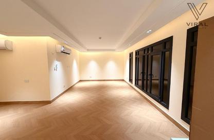 Apartment - 2 Bedrooms - 2 Bathrooms for rent in Al Nasr Street - Al Nasr - Doha